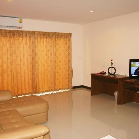 Siam Platinum Pattaya Hotel Exterior photo