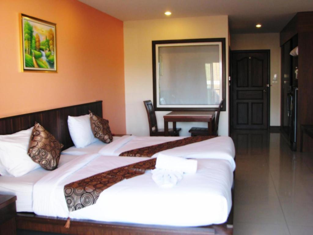 Siam Platinum Pattaya Hotel Exterior photo